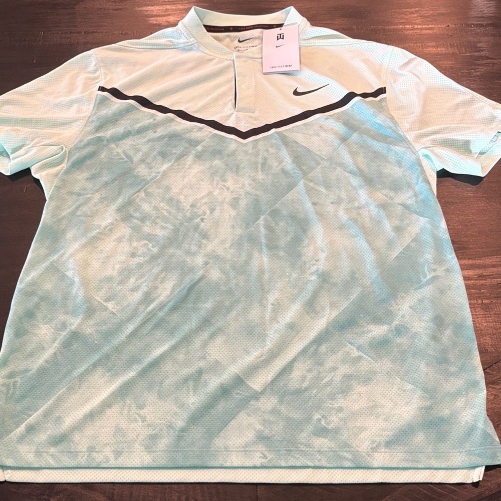 Nike Men's Green and Aqua Polo Shirt